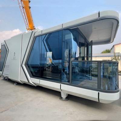 Hot selling Furnished Cabin Homes Villa House 40FT Container House White Capusal Office Pod