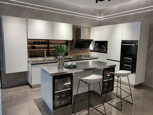 CAD Drawing Economical Modular Kitchen Cabinets With Lacquer Paint Doors