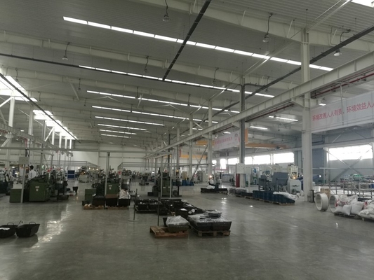 OEM ODM Durable Light Steel Frame Construction Metal Building Auto Repair Shop